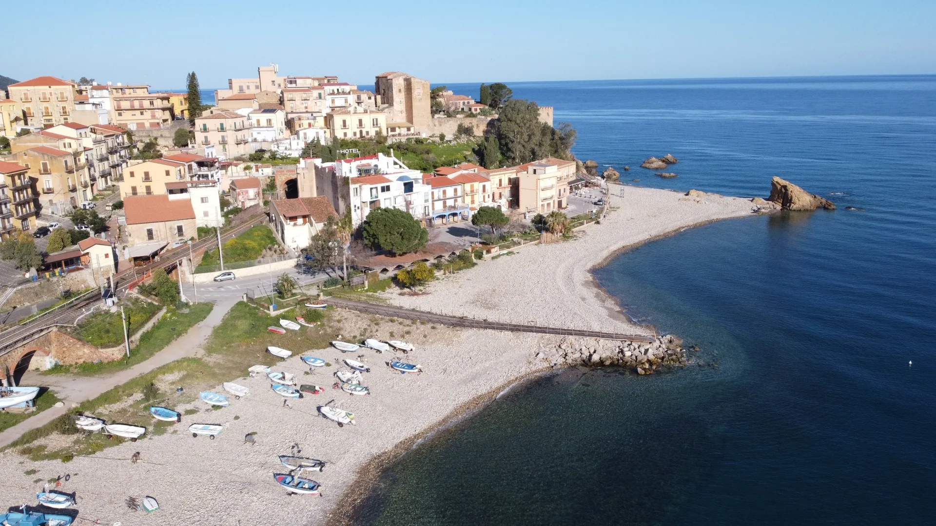 Castel di Tusa e la costa tirrenica